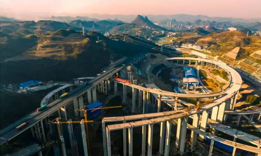 貴州黔貴路橋工程有限公司承建六安4標(biāo)頂云樞紐互通 貴州黔貴路橋工程有限公司承建六安4標(biāo)頂云樞紐互通