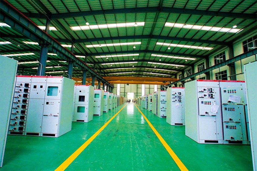 貴陽電氣控制設(shè)備有限公司生產(chǎn)車間 貴陽電氣控制設(shè)備有限公司生產(chǎn)車間