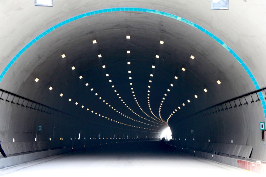 貴陽電氣控制設(shè)備有限公司承建興義環(huán)高隧道節(jié)能照明項(xiàng)目 貴陽電氣控制設(shè)備有限公司承建興義環(huán)高隧道節(jié)能照明項(xiàng)目